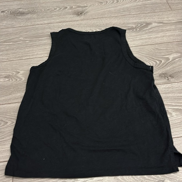 Peloton tank - Picture 4 of 6